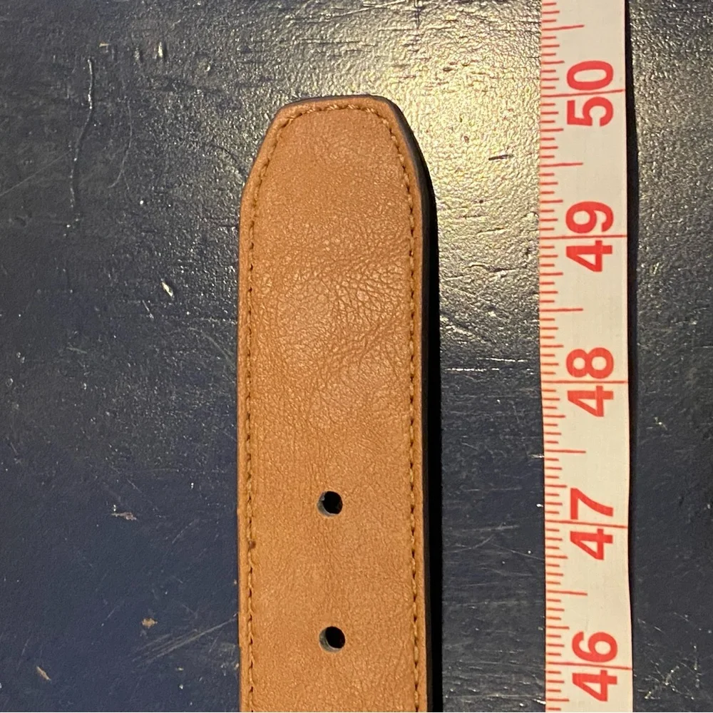 Relic Brown Belt Gold Tone Buckle Womens or Unisex Size 2X